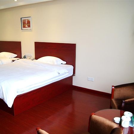 Greentree Inn Yunnan Lijiang Railway Station Yuxing Road Express Hotel Exterior foto