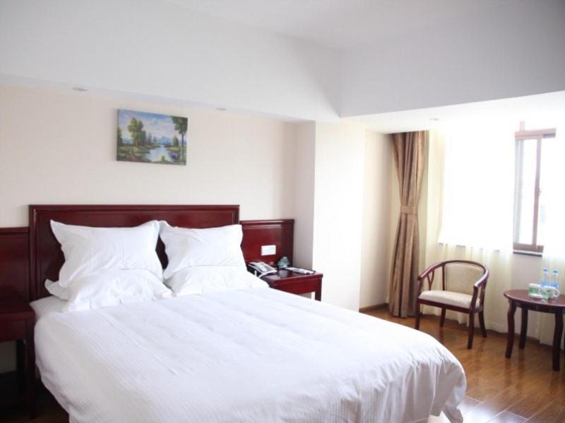 Greentree Inn Yunnan Lijiang Railway Station Yuxing Road Express Hotel Exterior foto