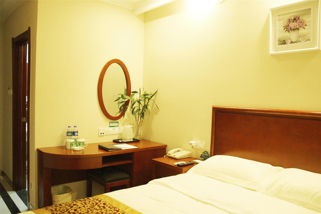 Greentree Inn Yunnan Lijiang Railway Station Yuxing Road Express Hotel Exterior foto
