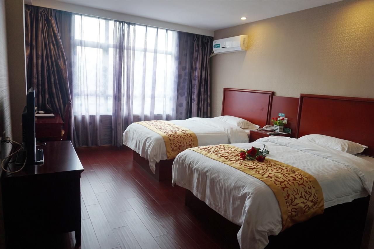 Greentree Inn Yunnan Lijiang Railway Station Yuxing Road Express Hotel Exterior foto
